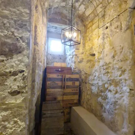 La Caverna
