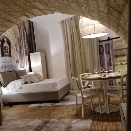 La Caverna Apartment Bari