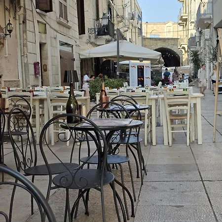 La Caverna - Vecchia, Fronte Mare Apartament Bari