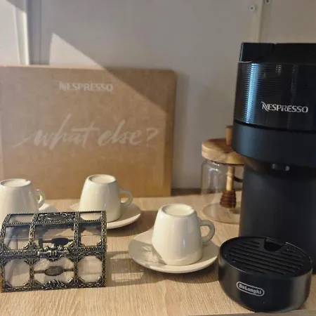 La Caverna - Vecchia, Fronte Mare * バーリ