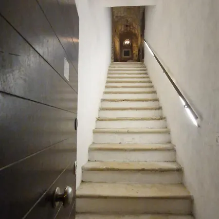 La Caverna - Vecchia, Fronte Mare Appartement *