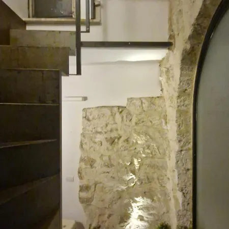 La Caverna - Vecchia, Fronte Mare Appartement Bari