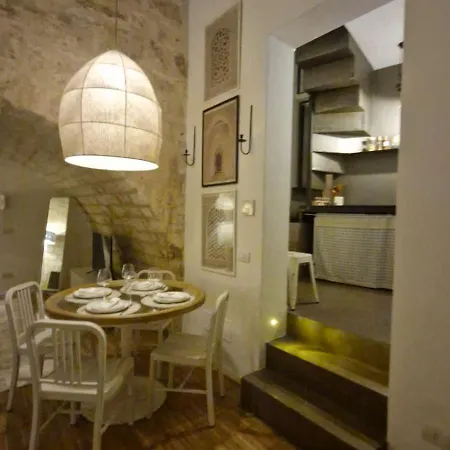 La Caverna - Vecchia, Fronte Mare Apartamento
