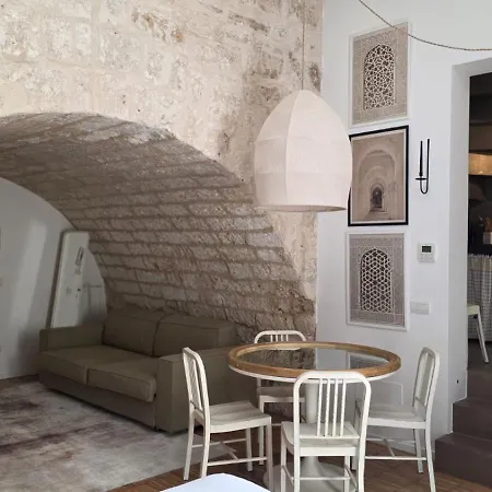 La Caverna - Vecchia, Fronte Mare * バーリ