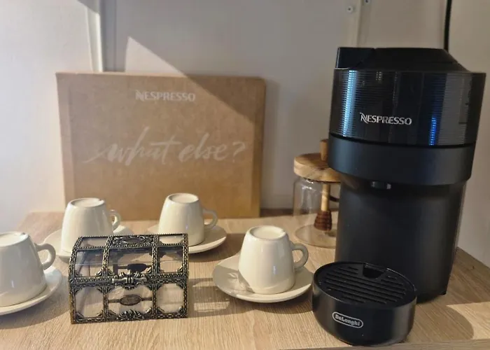 La Caverna - Vecchia, Fronte Mare * Бари